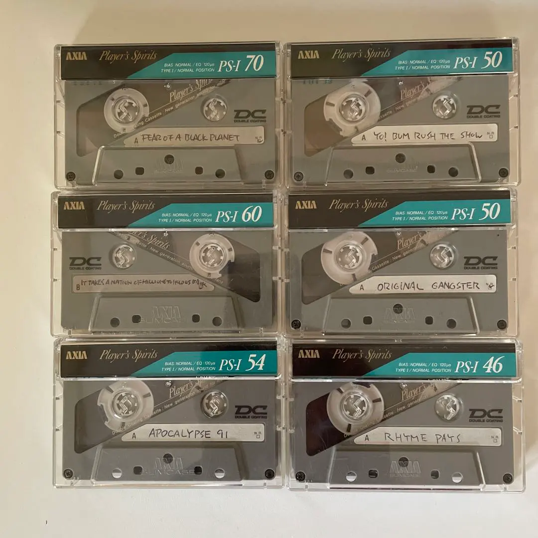 AXIAカセットテープ　中古