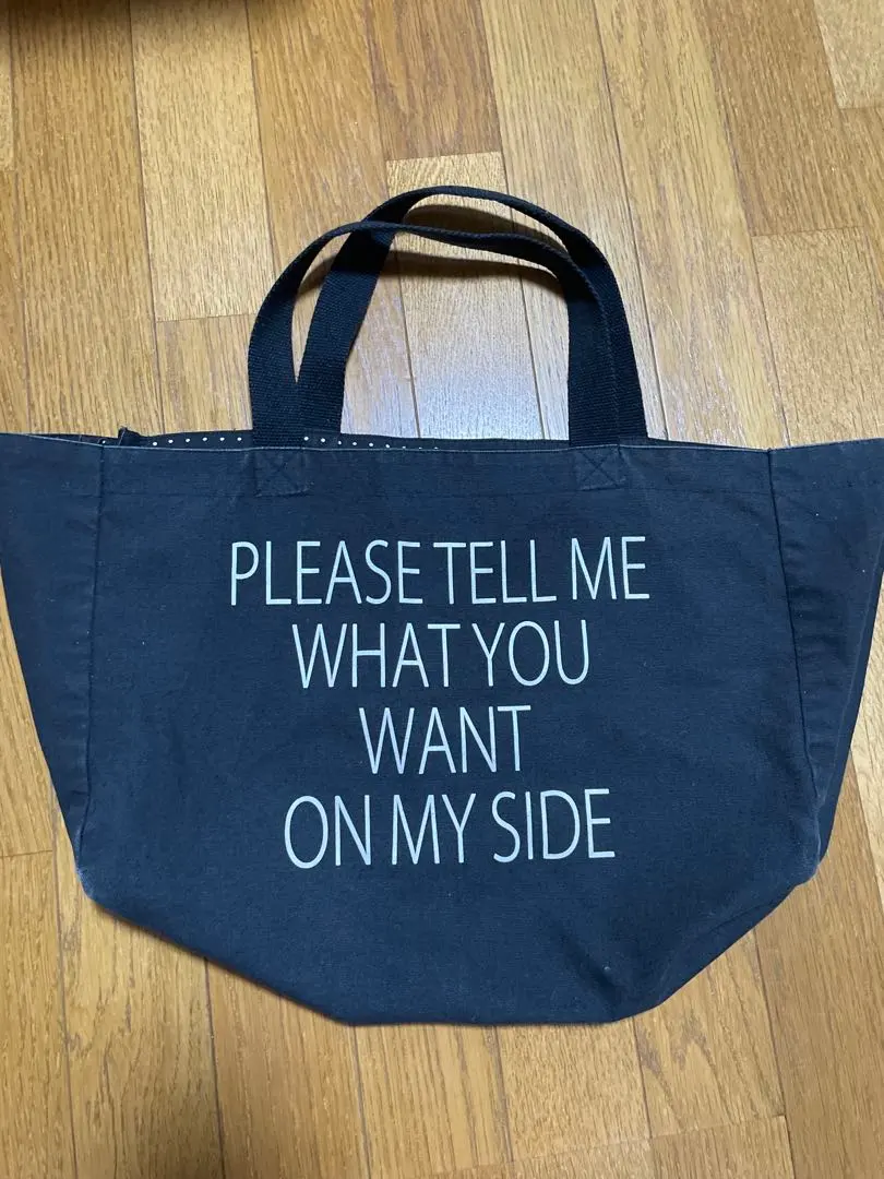 トートバッグ　手提げカバン　かばん　黒　ブラック　A4 横　シンプル　おしゃれ