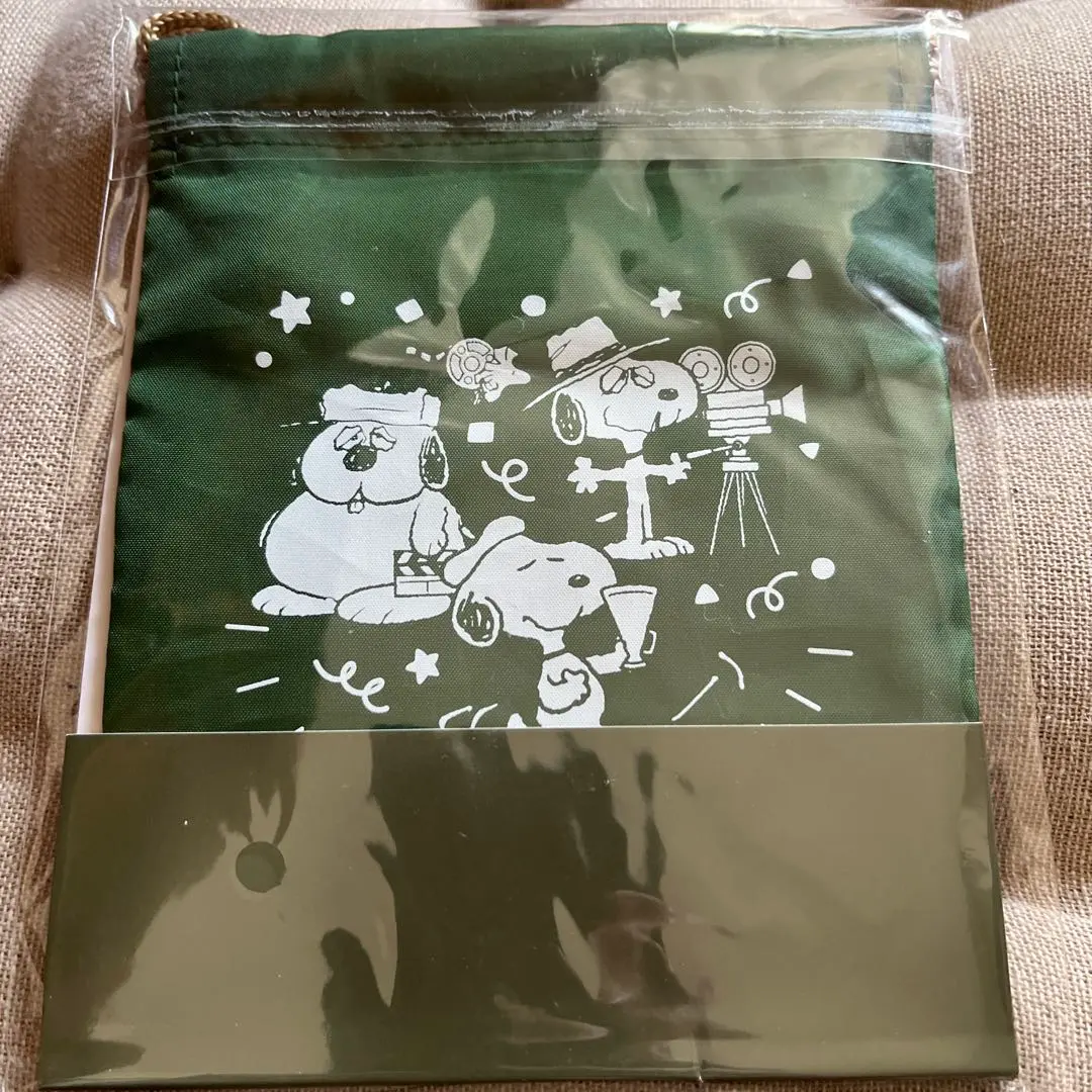 非売品 スヌーピー ポーチ ダークグリーン