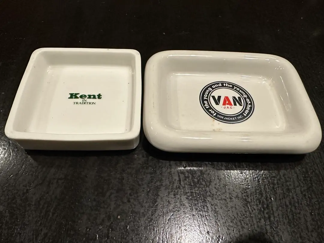 Kent & VAN ロゴ入り 置き型灰皿