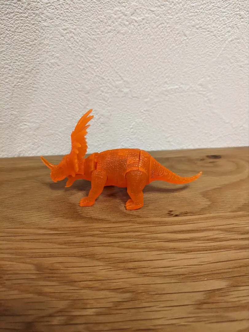 恐竜　トリケラトプス　立体パズル　スケルトン