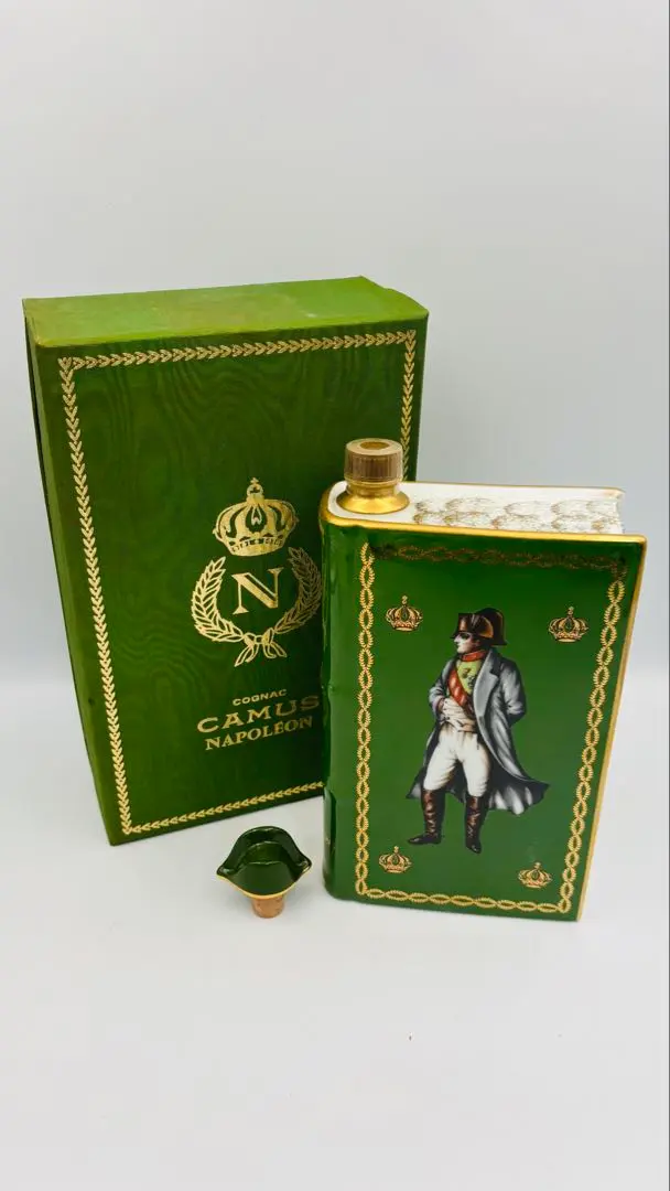 未開栓 カミュ ナポレオン ブック 緑 陶器 700ml 箱付き 替え栓付き