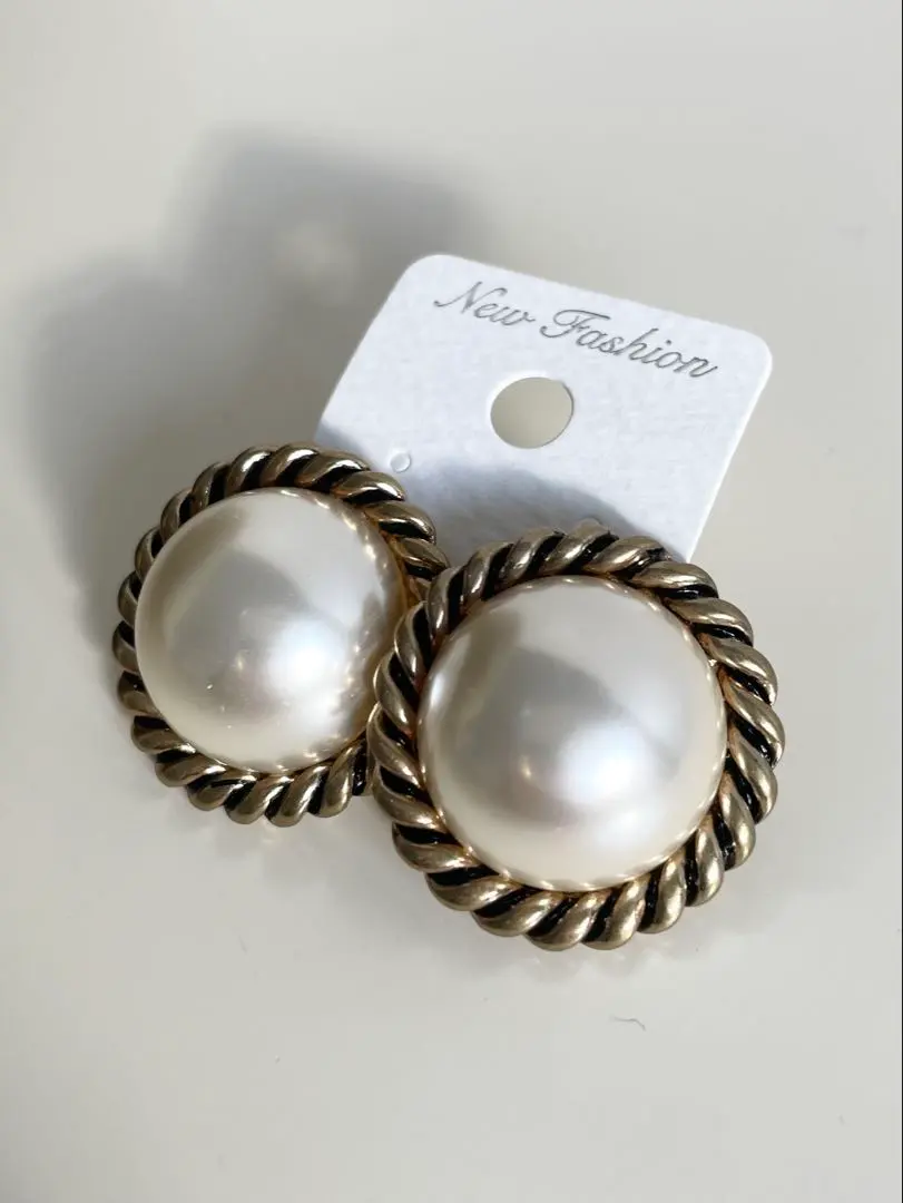 美品✨ GRL パールモチーフピアス パールピアス　フォーマルピアス　真珠