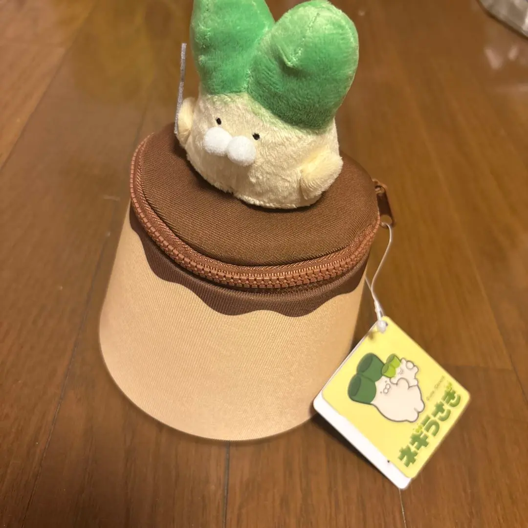 ネギうさぎ　プリン型ぬいぐるみポーチ