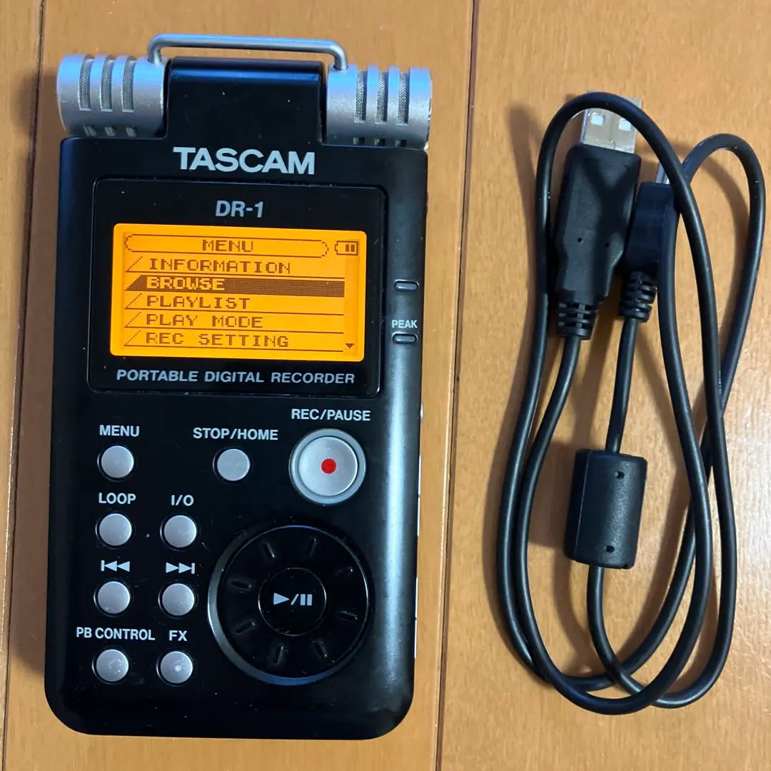 TASCAM DR-1 ポータブルデジタルレコーダー