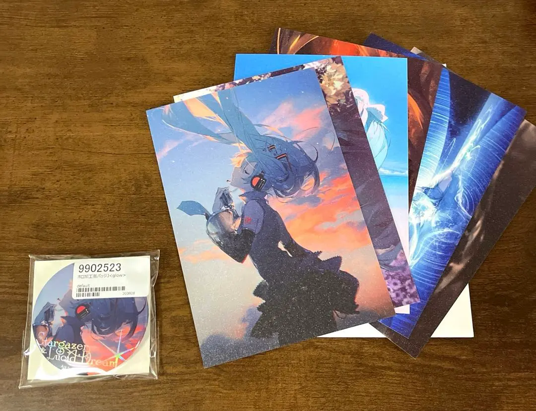 Rella ポストカードセットB ＆ ホロ加工缶バッジJ <glow>