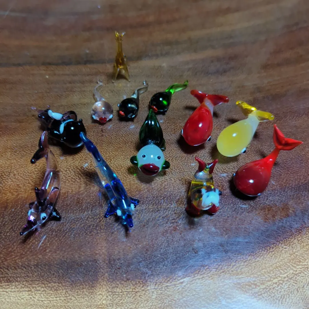 ガラスの置物12個セット