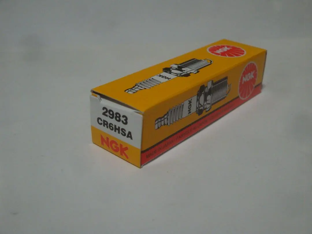 ★新品★NGK スパークプラグ CR6HSA★送料込