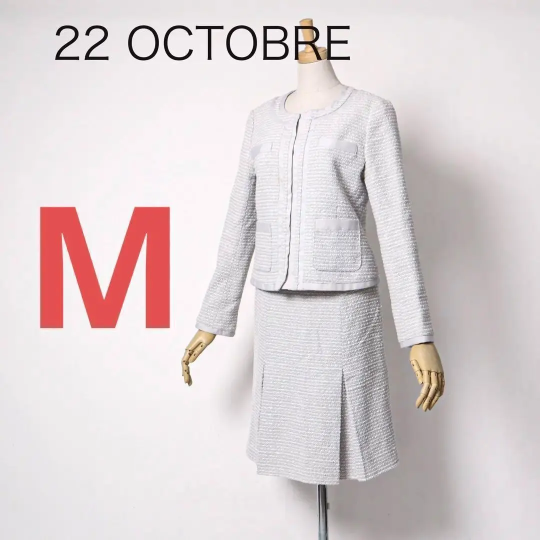 C9094 22OCTOBRE ツイードノーカラースーツ　学校行事