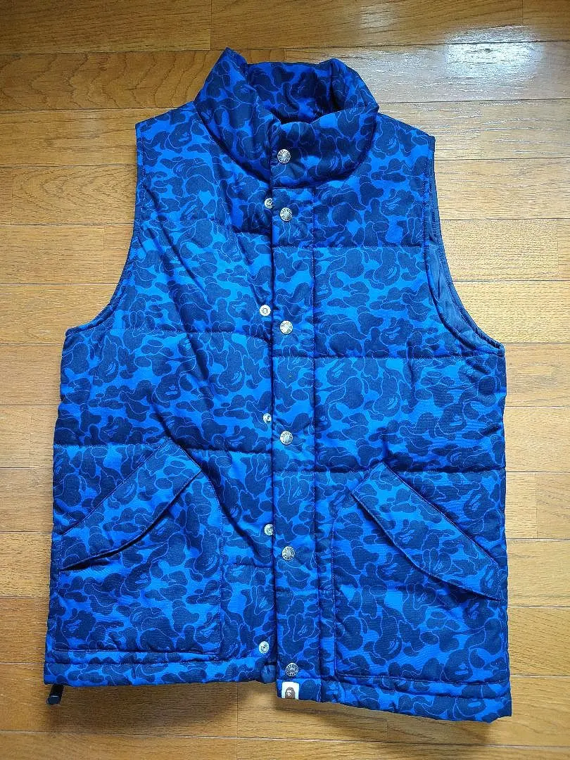 【A BATHING APE】中綿ベスト　size：M