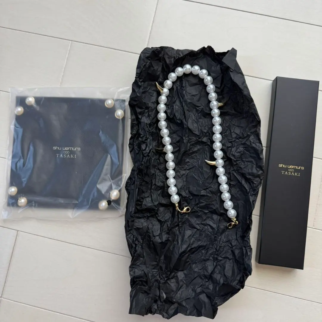 シュウウエムラ タサキ コラボ ノベルティ アクセサリートレー　チャーム