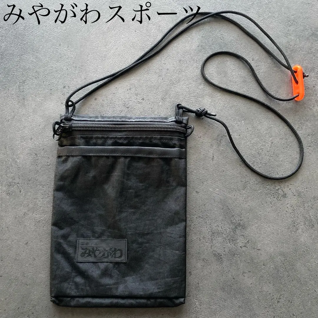 みやがわスポーツ　サコッシュ　ショルダーバッグ　スマホ